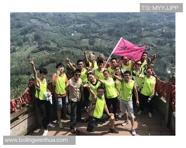 重庆乒乓球队荣登全国团队协作排行榜第二名展现卓越实力与团结精神 重庆乒乓球队荣登全国团队协作排行榜第二名展现卓越实力与团结精神