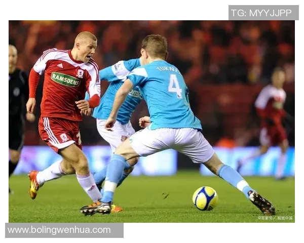 女王队与卡迪夫城的激烈对决展现英冠联赛的精彩与魅力